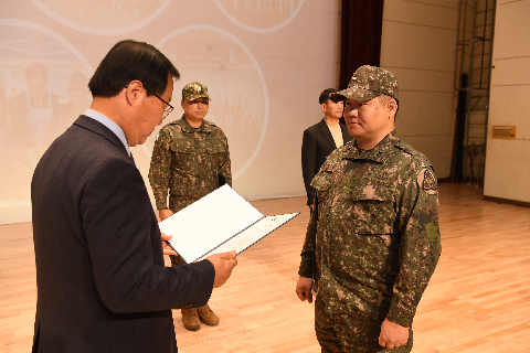 직원월례회 (61).JPG