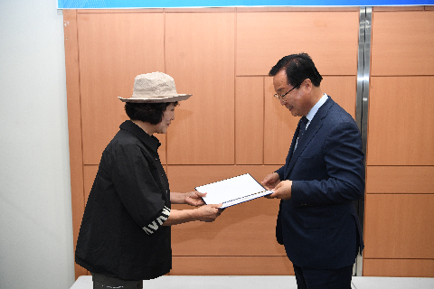 완주경제센터 운영위원회의 (9).JPG