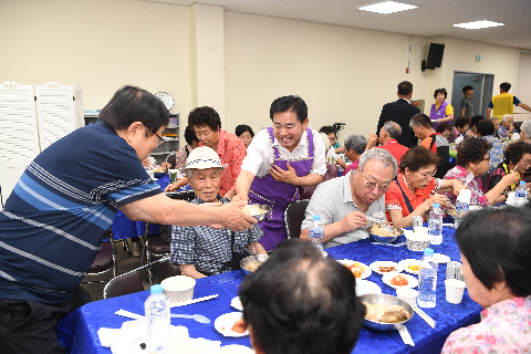 이서면 초복맞이 삼계탕 나눔행사 (61).JPG