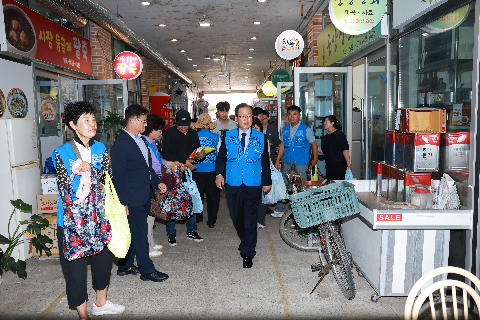 추석맞이 전통시장 장보기 행사 (59).JPG