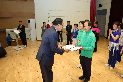 완주체육회장배 건강체조 경연대회 (64).JPG