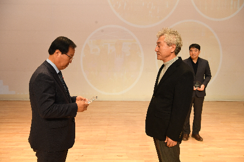 직원월례회 (73).JPG
