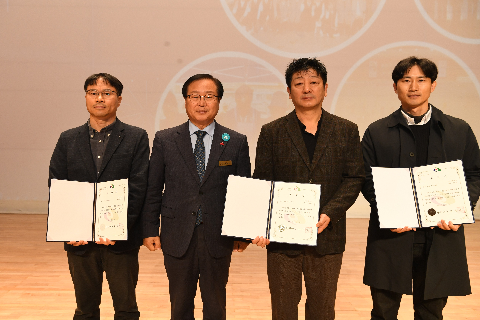 직원월례회 (90).JPG
