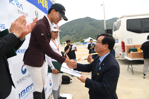 제3회 완주 군수배 승마대회 (49).JPG