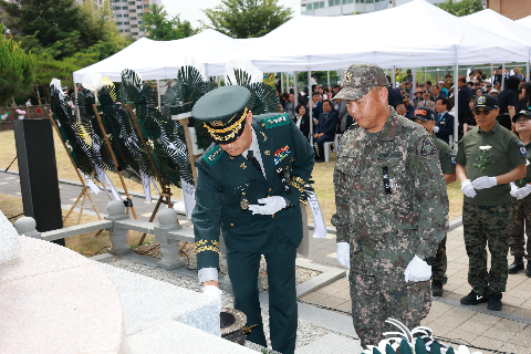 현충일 추념 행사 (92).JPG