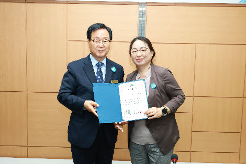 완주군민의날 행사 추진위원회 위촉식 (13).JPG