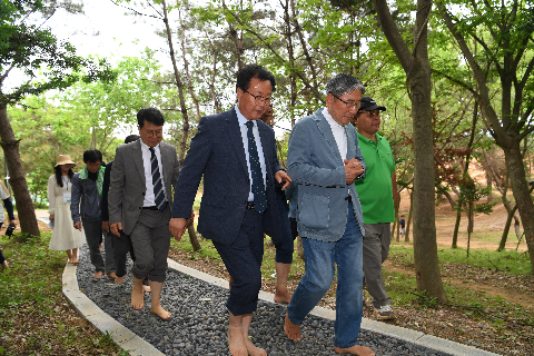 만가리황토맨발걷기선포식 (26).JPG