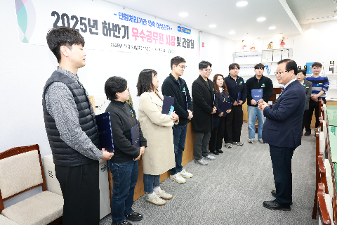민원처리기간 단축 우수공무원 표창장 수여식 (33).JPG