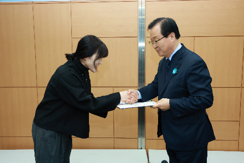 완주군 인구정책위원회 위촉식 (31).JPG