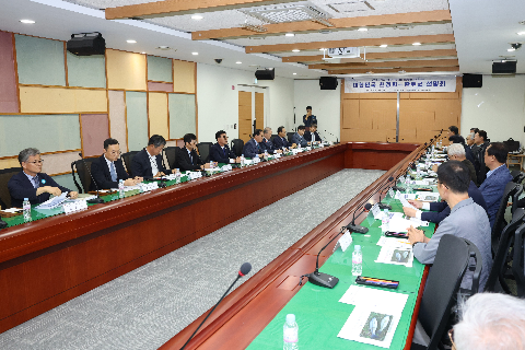 대한민국 헌정회 완주군 정책 간담회 (10).JPG