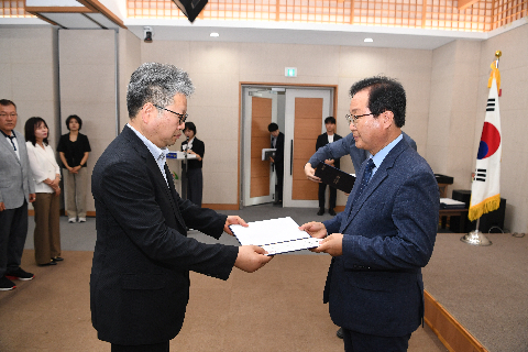하반기 정기인사 사령교부 (8).JPG