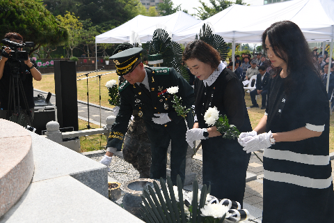 현충일추념식 (63).JPG