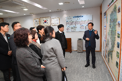 봉동로타리클럽 이웃돕기 물품전달식 (14).JPG
