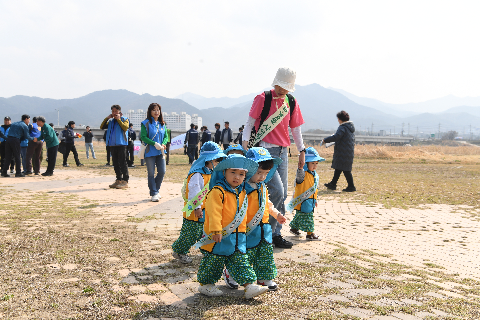 안보자문협의회 만경강 정화활동 (23).JPG