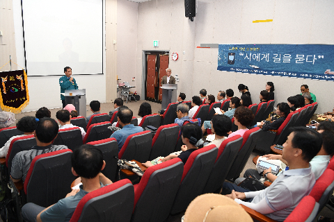 도종환 시인 초청강연 (13).JPG