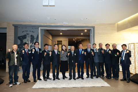 국립전주박물관 전시 개막식 (20).JPG