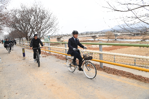 봉동 도시재생 거점시설 개관식 (17).JPG
