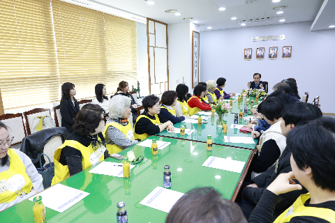 책읽어주는 문화봉사단 간담회 (13).JPG