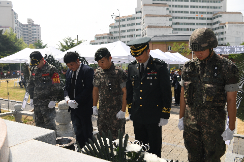 현충일추념식 (70).JPG