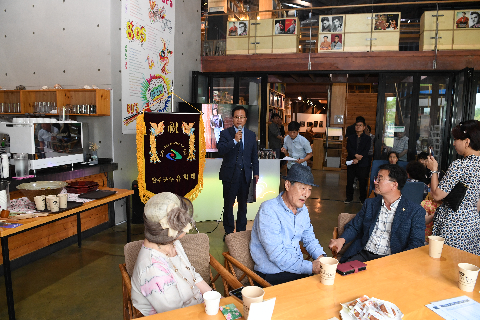 삼례책마을 DJ김광한 팝송전 (11).JPG