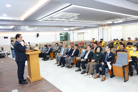 제1회 완주만경강 마라톤대회 자원봉사단 발대식 (8).JPG