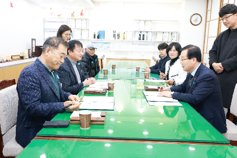 상관면 주민편의시설 설치 및 운영 협약식 (7).JPG