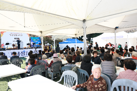 동상생활문화센터 발표회 및 작품전시회 (14).JPG