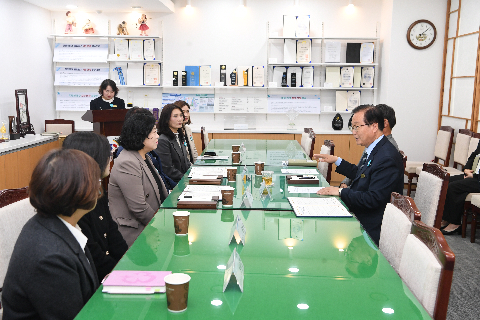 저소득층 재해사고대비 만원의 행복보험 협약식 (9).JPG