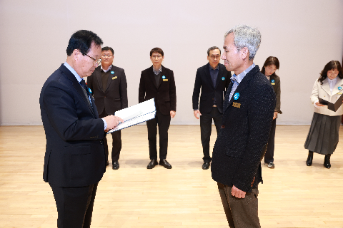 종무식 및 문성철 부군수 이임식 (71).JPG