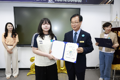 2025년 애향장학금 전달식 (85).JPG