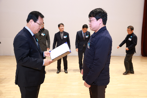 종무식 및 문성철 부군수 이임식 (45).JPG