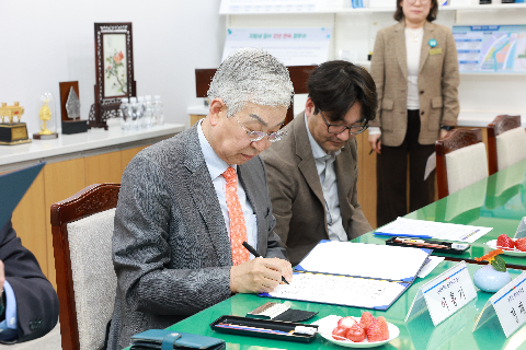 독서국가 완주 추진 협의회 업무협약 (10).JPG