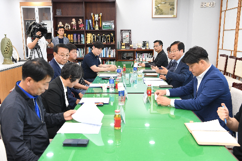 경천저수지이용&수상레저 활성화 업무협약식 (1).JPG