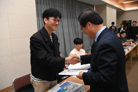 청년정책이장단 위촉식 (56).JPG
