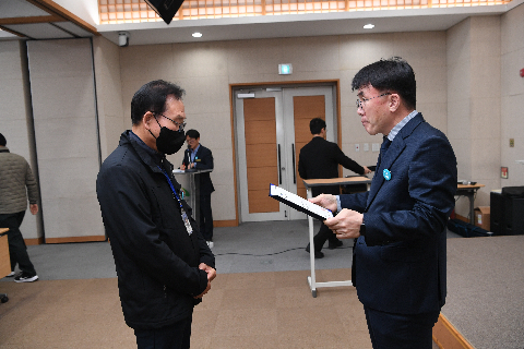 시설관리공단 운전원 임용식 (82).JPG