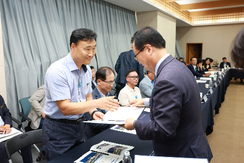 완주 대도약 발전위원회 출범식 (128).JPG