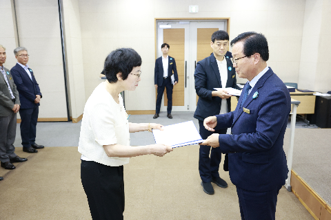 하반기 사령교부 6급이상 (12).JPG