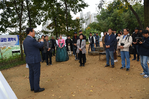 만가리 시비 제막식 (23).JPG