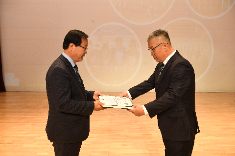 직원월례회 (19).JPG