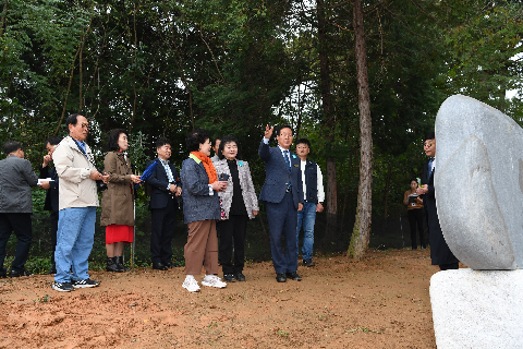 만가리 시비 제막식 (47).JPG