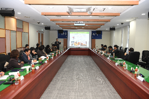 먹거리위원회 회의 및 위촉식 (26).JPG