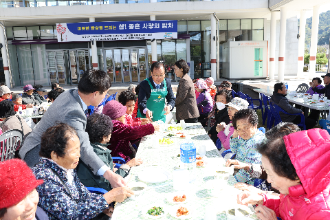 소양면 사랑의 밥차 행사 (48).JPG