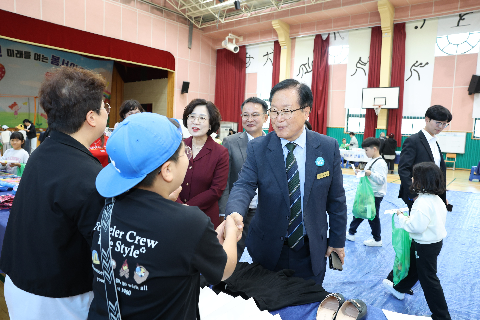 봉서초등학교 학부모회 바자회 (18).JPG