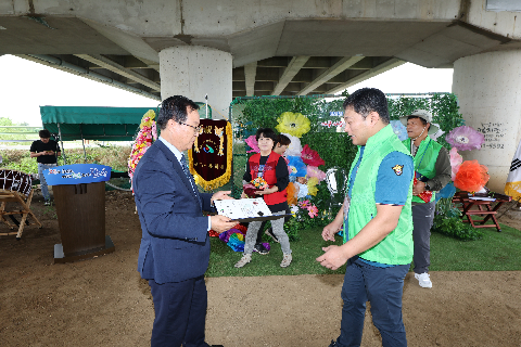 완주군수배 만경강 가족사랑 걷기대회 (24).JPG