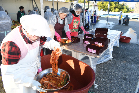 완주지역자활센터 사랑의 김장 나눔 행사 (3).JPG