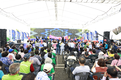 제60회 군민의날 대축제 (253).JPG