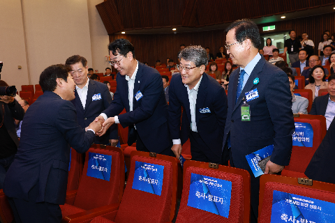 기본사회 지방정부협의회 정기회의 및 비전선포식 (19).JPG