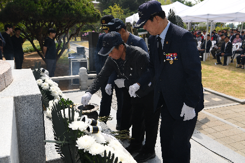 현충일추념식 (82).JPG