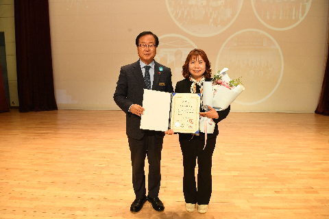 직원월례회 (15).JPG