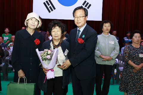 효도대상 시상 및 어르신 위안행사 (79).JPG